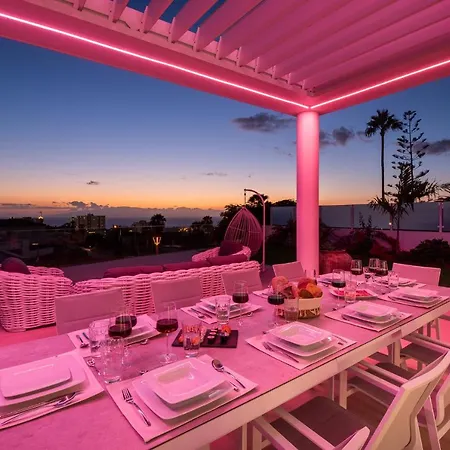 Karat Royal White Villa *
